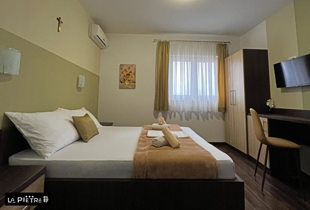 La Pietra Family Hotel Međugorje Eksteriør billede