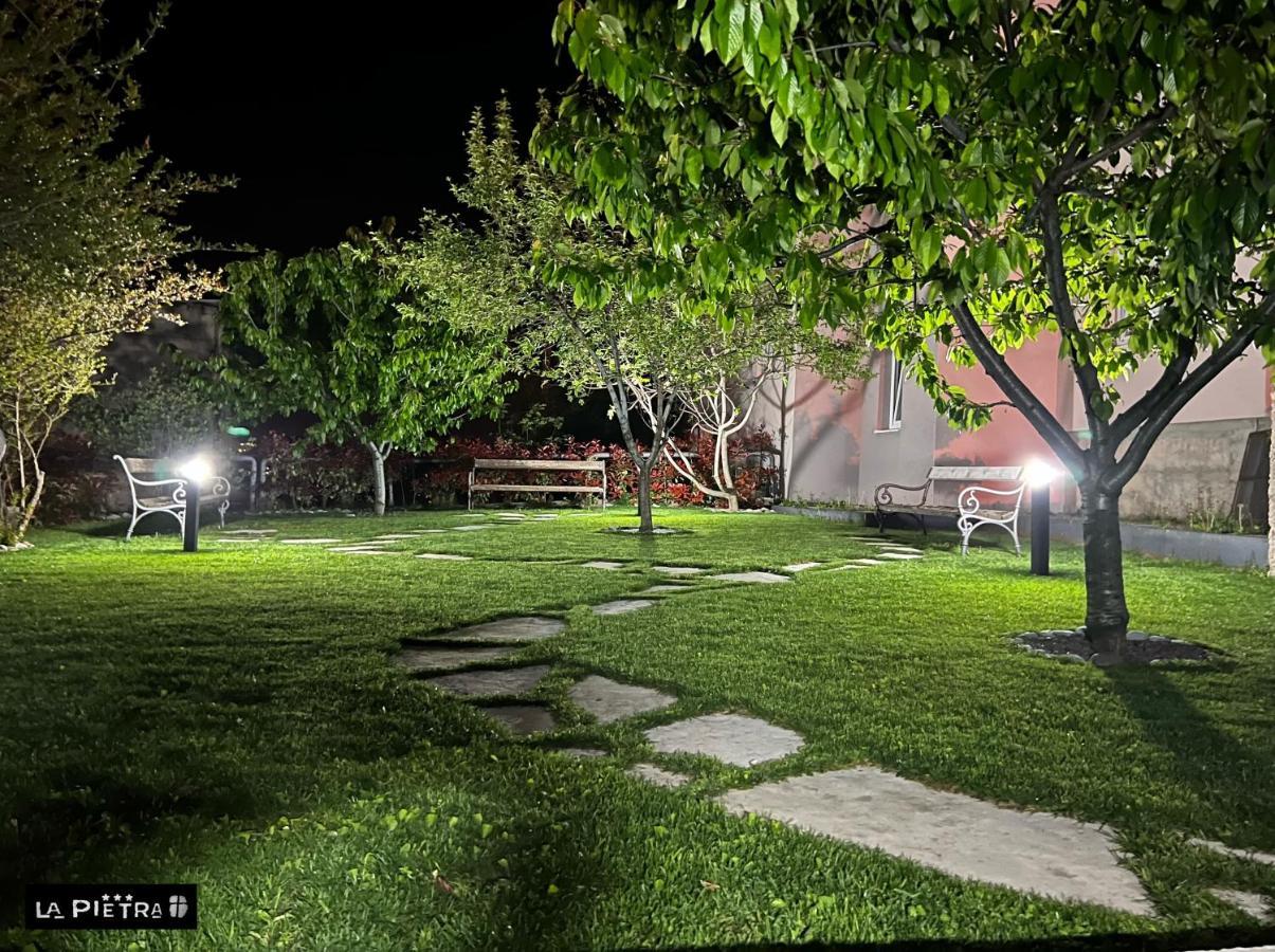 La Pietra Family Hotel Međugorje Eksteriør billede