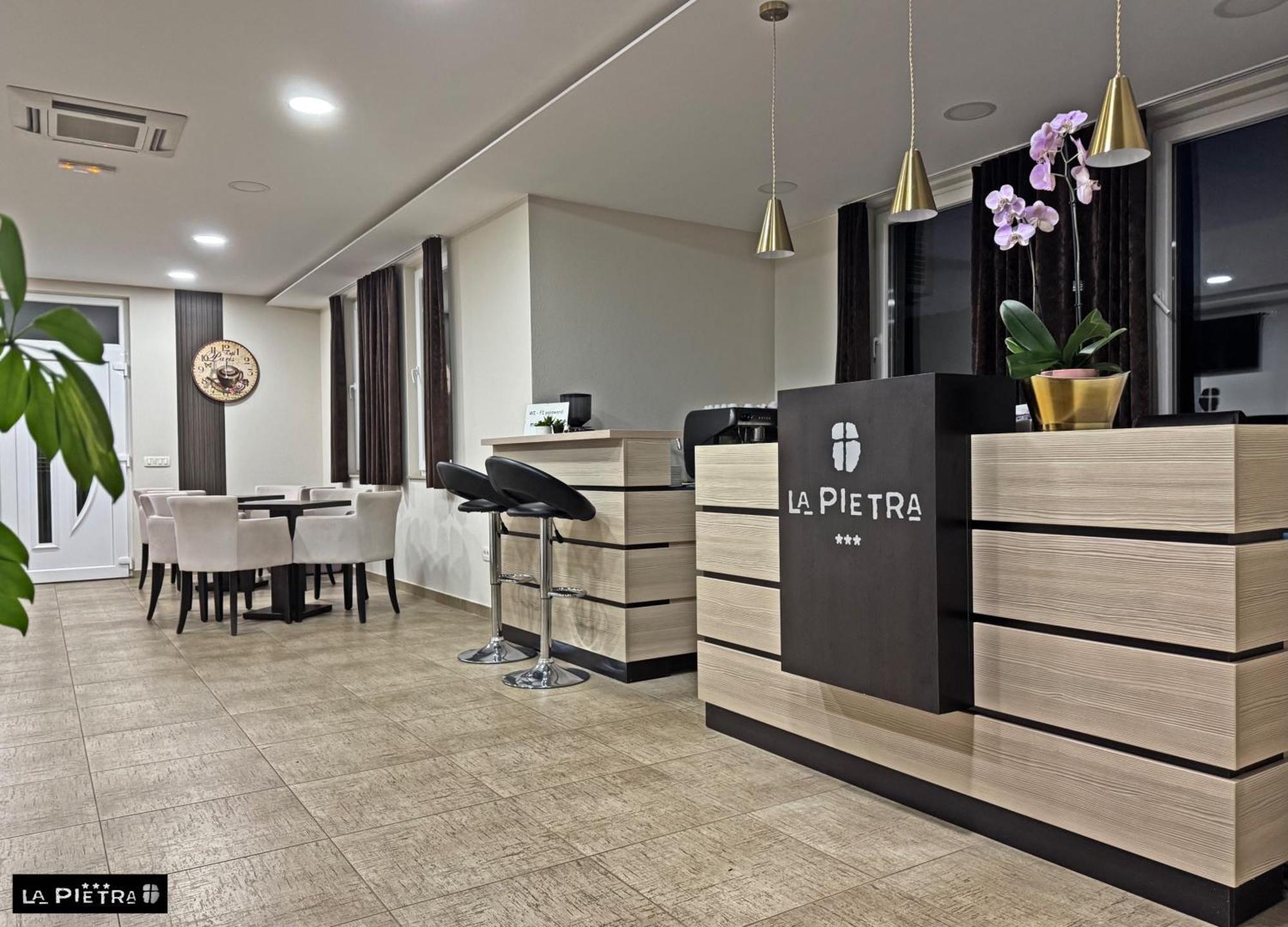 La Pietra Family Hotel Međugorje Eksteriør billede